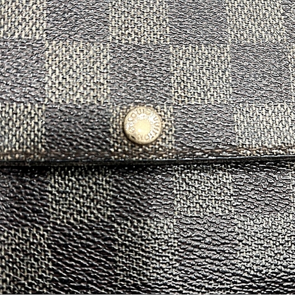 LOUIS VUITTON AUTHENTIC  BROWN DAMIER WALLET  GUC - Picture 11 of 12